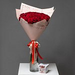 Букет из роз "Любовные грезы" + конфеты 
